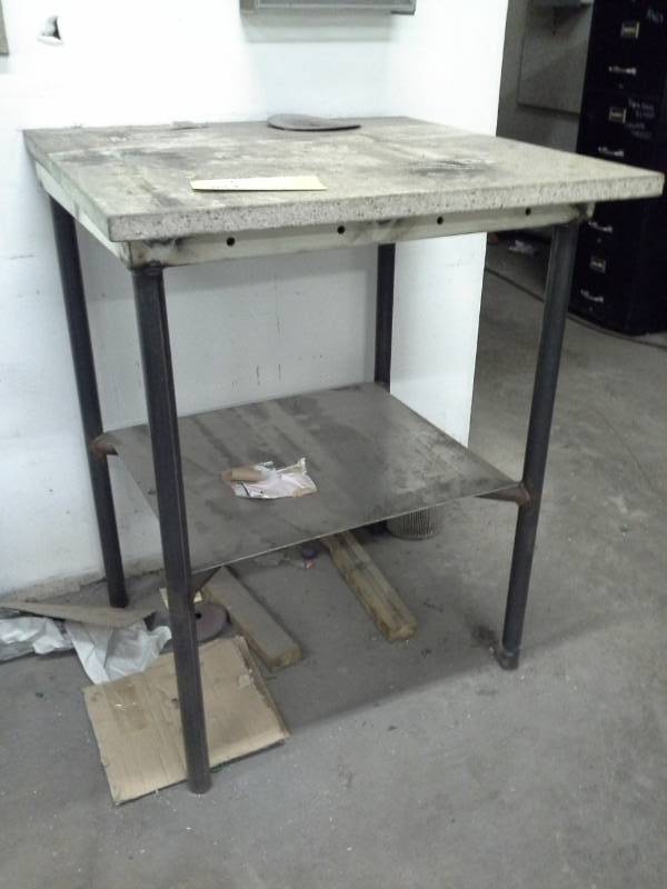 lot 63 image: Shop Table with Shelf