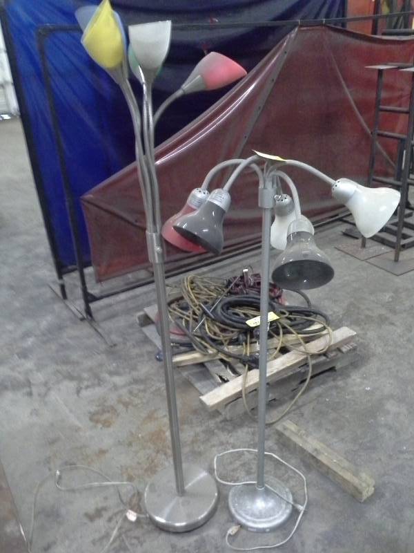lot 72 image: Lot of (2) 5-Lamps Floor Lamps
