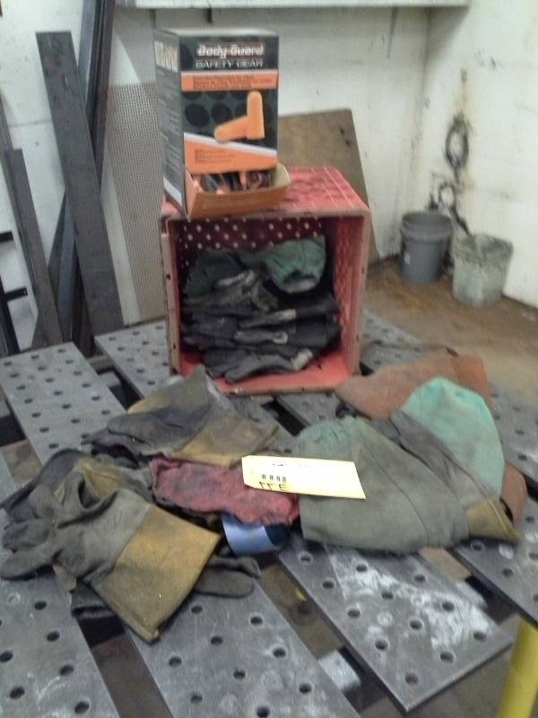lot 77 image: PPE Body Guard Safety Gear Uncorded Disposable Ear Plugs, Welding Gloves, Shop Towels