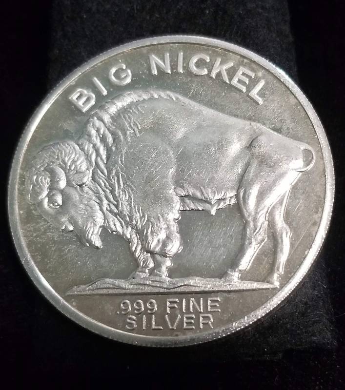 lot 01 image: 2 TROY OZ. .999 FINE SILVER INDIAN BUFFALO DESIGN BIG NICKEL