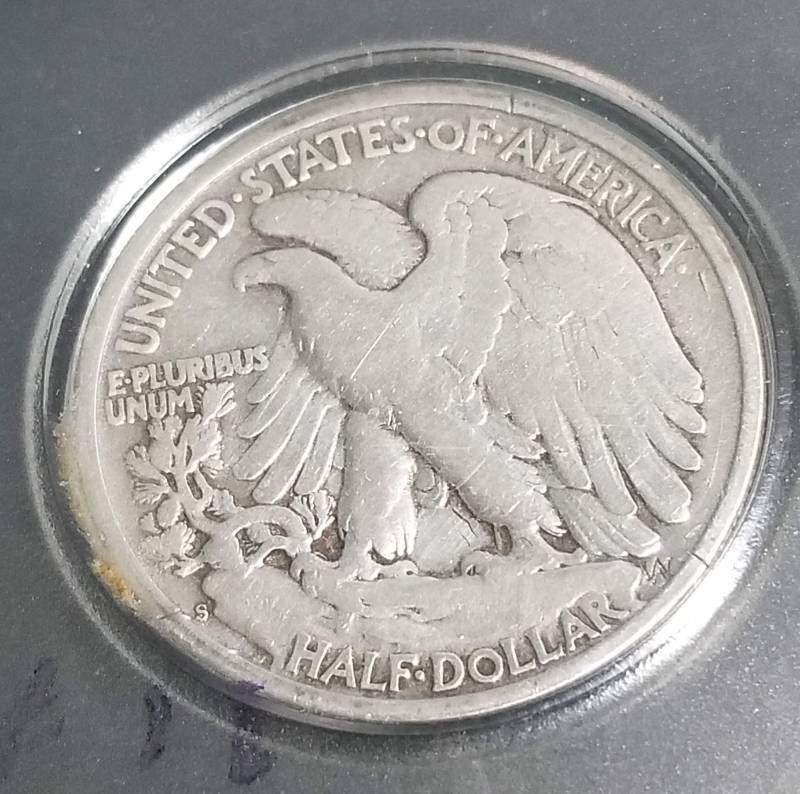lot 26 image: 1946 WALKING LIBERTY HALF DOLLAR