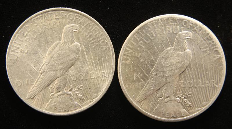 lot 03 image: 2 PEACE SILVER DOLLARS 1922 1922-S