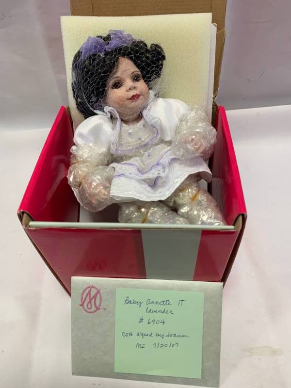 lot 20 image: SIGNED Marie Osmond Baby Annette Porcelain 6 Doll $149 Retail