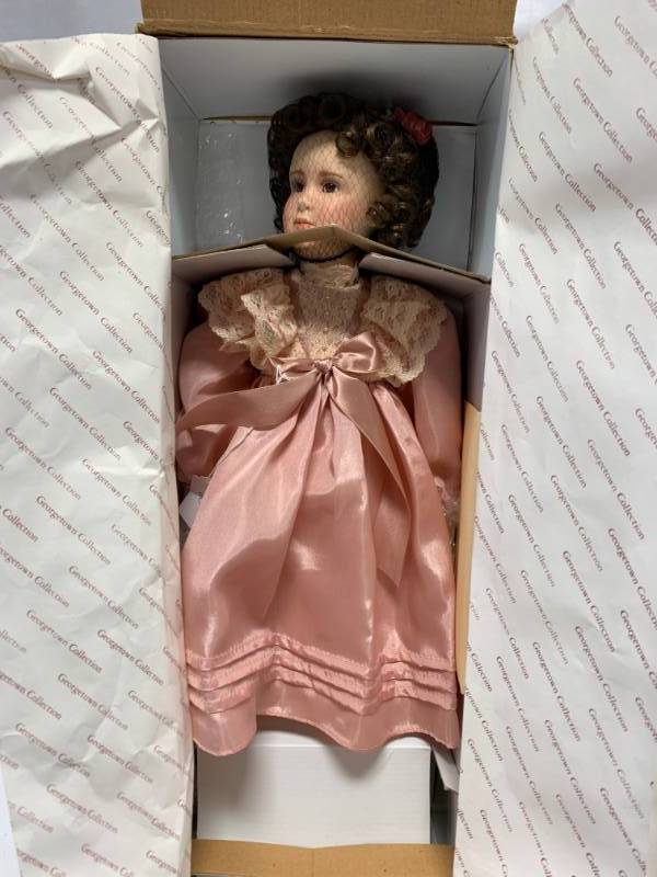 lot 58 image: Mary Elizabeth & her Jumeau 19 Porcelain Doll