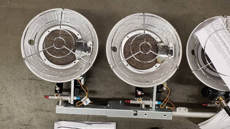 lot 23 image: ProTemp PT-47-TTC 47,000 BTU Propane Tank Portable Top Space Heater, Silver