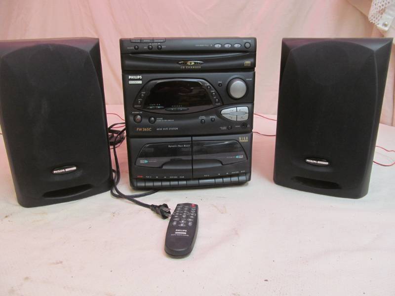 Philps Magnavox Mini Hi Fi System