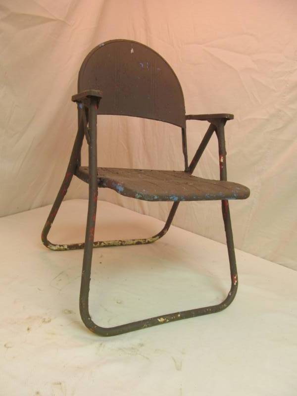 lawn chair