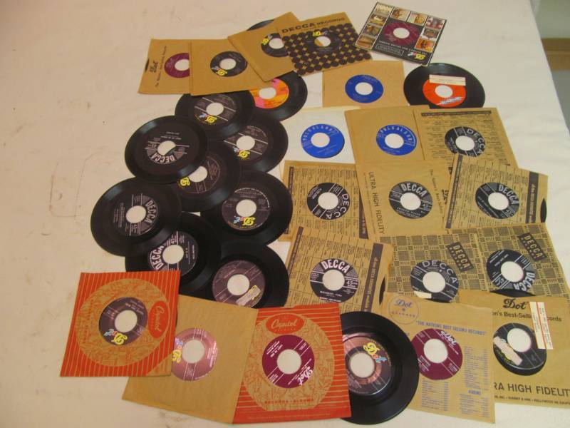 vintage juke box 45s