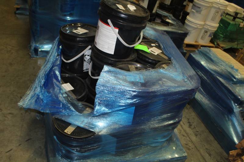 lot 267 image: Lot of (4) Mohawk M95.0 Resilient Flooring Adhesive 1-Gallon Pail
