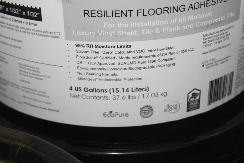 Lot of (4) Mohawk M95.0 Resilient Flooring Adhesive 1Gallon Pail Eagan Commercial Flooring