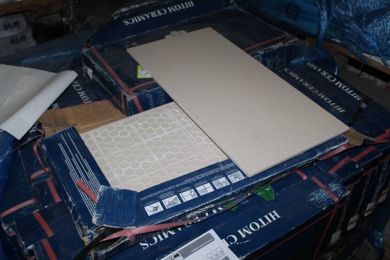 lot 298 image: Lot of (12) Boxes of Hitom Ceramics #6 Gateway Porcelain Tiles 15.25 sq.ft. 8-Count