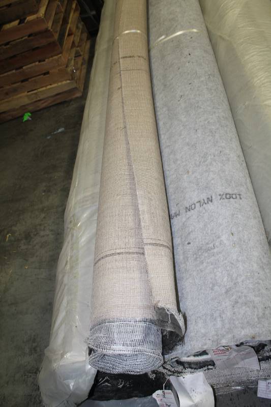 lot 201 image: Carpet Roll