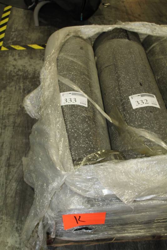 lot 333 image: Reztec Black Rubber Rolls 48x4mm