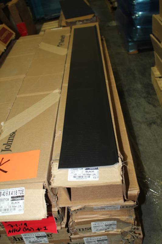 lot 371 image: Lot of (5) Boxes of Johnsonite ColorMatch CB 40 6x4 18x4x48in. Vinyl Toe Molding Black 25-Count