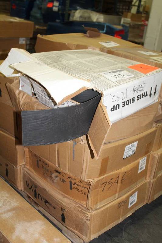 lot 377 image: Lot of (5) Boxes of VPI Wallbase 18x6in. Vinyl Toe Molding Coil SandstoneBlack Brown 96LF