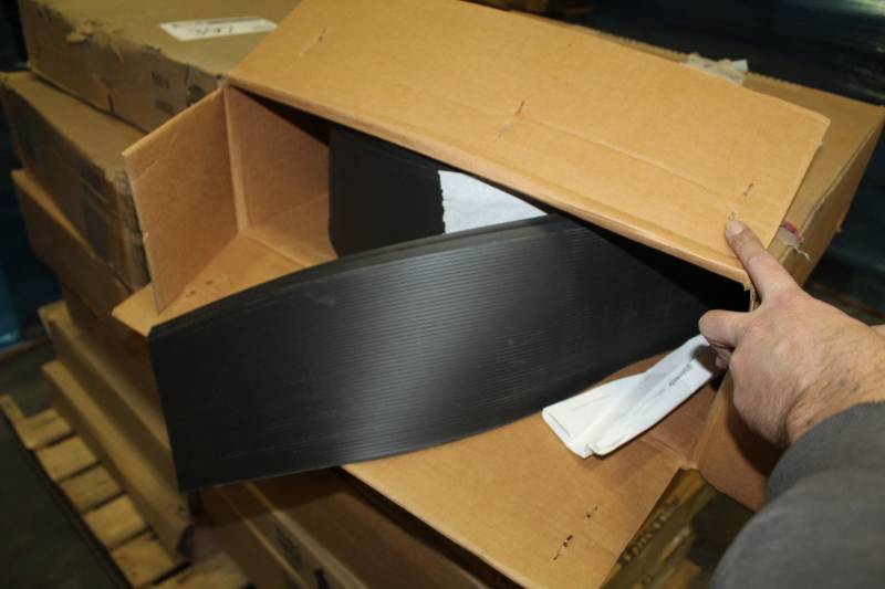 lot 396 image: Lot of (6) Boxes of Johnsonite ColorMatch CB-40 6x100in. Vinyl Toe Molding Black, CB-49 4x120in. 18in. Vinyl Toe Molding Beige