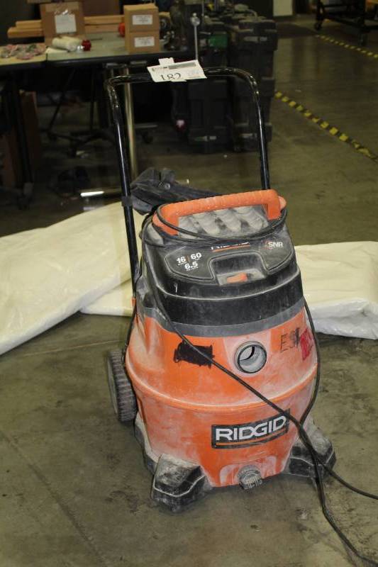 lot 182 image: Ridgid 16-Gallon 6.5hp. SNR Shop Vac