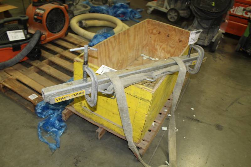 lot 184 image: C-Clamp Bar Harness
