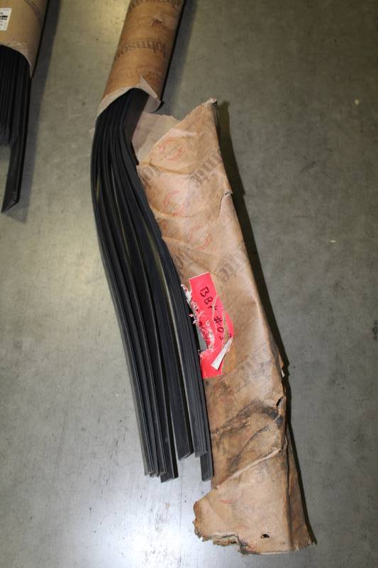 lot 435 image: Lot of (7) Vinyl Toe Molding