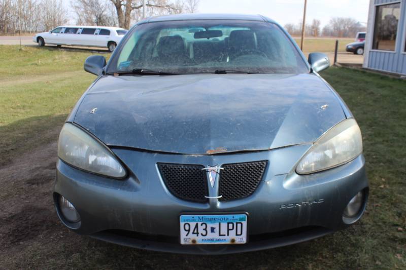 2006 Pontiac Grand Prix - 2 Owners -