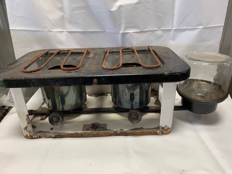 lot 22 image: Vintage Sun Flame Stove with Duraglass