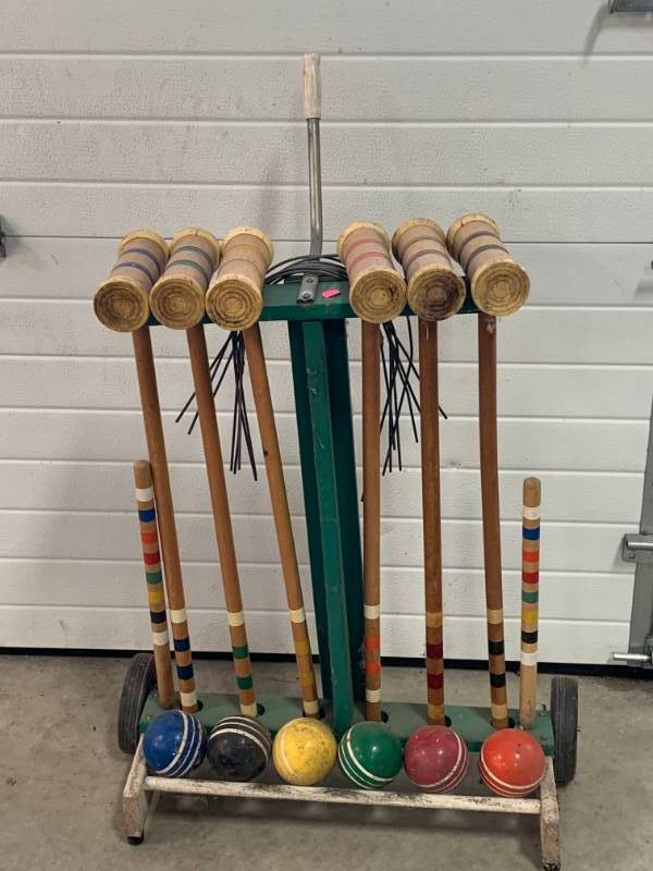 lot 78 image: Antique Croquet Set