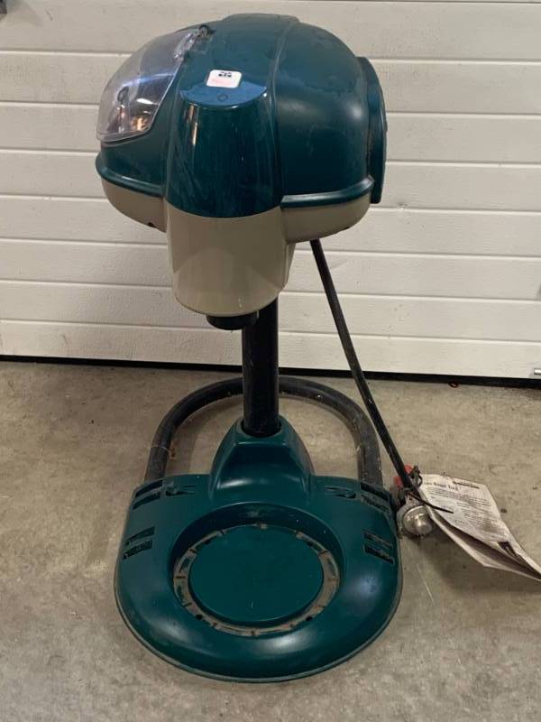 lot 82 image: Mosquito Magnet Protects up to 1 Acre ($688 new on Amazon)