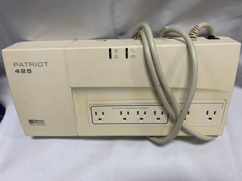 lot 86 image: Patriot 425 Battery Powered Backup Surge Protector