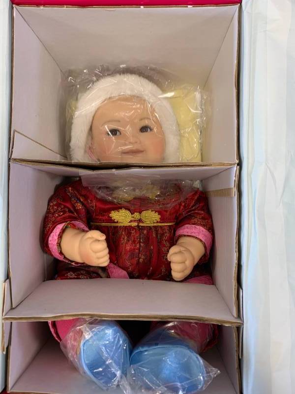 lot 4 image: Marie Osmond Shao Mai Porcelain 15 Doll $45 Retail