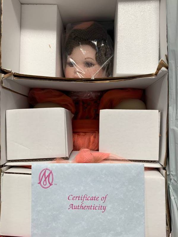 lot 50 image: Marie Osmond Remember Me Porcelain 17 Doll $160 Retail