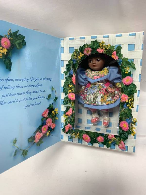 lot 90 image: Marie Osmond Mothers Day 1996 Porcelain 6 Doll $30 Retail