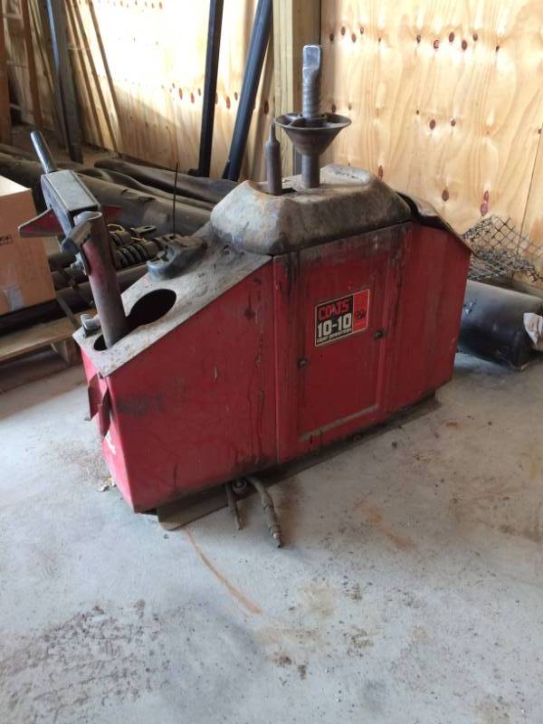 Tire Changing Machine