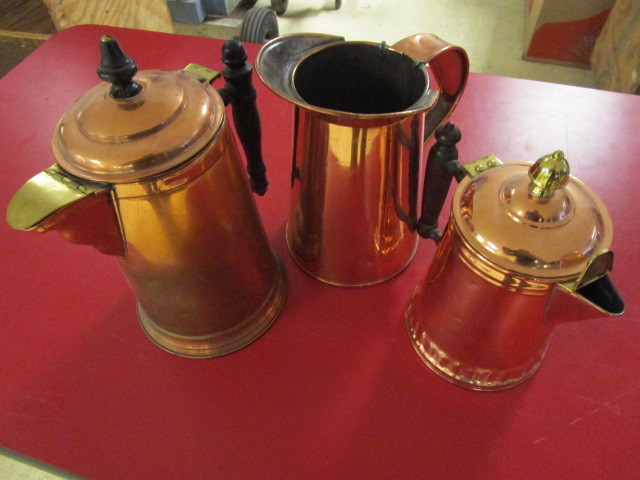 lot 109 image: VINTAGE COPPER POTS
