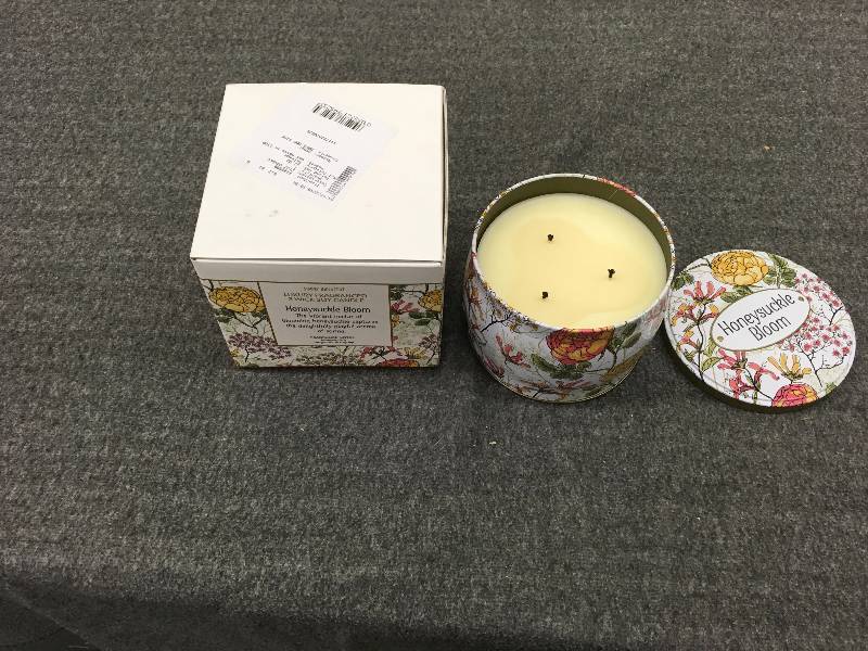 Honeysuckle Bloom Luxury Fragranced Soy Candle, Retail $12.99