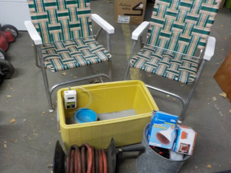lot 33 image: 2 Lawn Chairs, Live Well, Compresso...