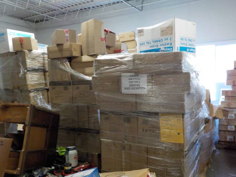 lot 48 image: 5 Pallets of Overstock Items- see a...