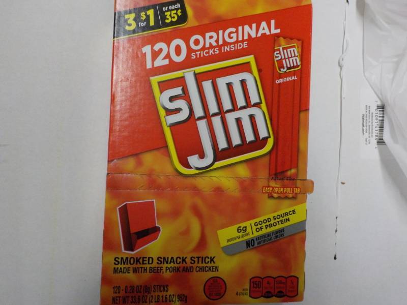 lot 77 image: 120 Original Slim Jims...