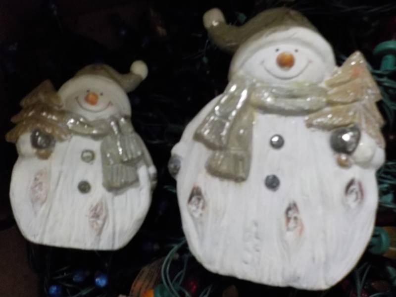 lot 122 image: Xmas Lot...