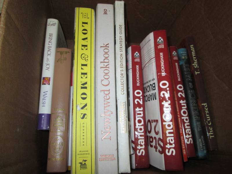 lot 182 image: Large Assortment of Books