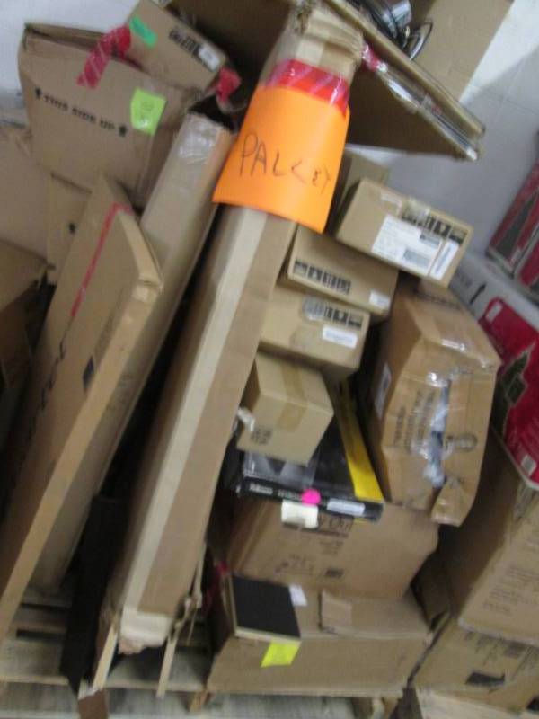 lot 10 image: Pallet of UnclaimedUnsold Items- s...
