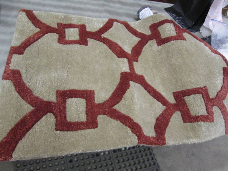 lot 49 image: Home Decorators Collection 2x3 ft A...