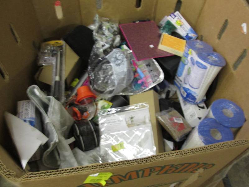 lot 116 image: Pallet Box of Assorted Items- see i...
