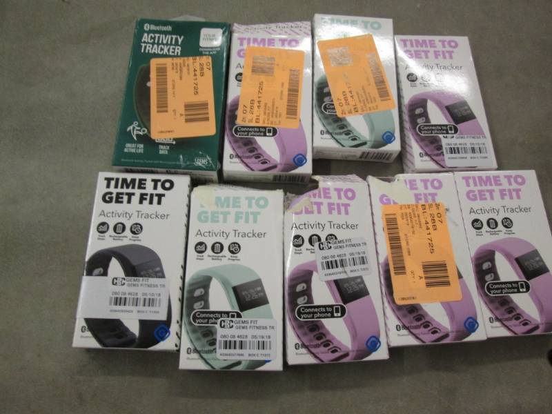 lot 223 image: 9 Bluetooth Activity Trackers Retai...