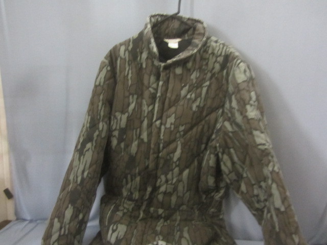lot 3 image: Clarkfield Outdoors Coveralls