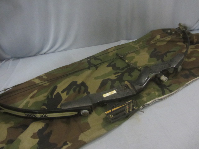 lot 6 image: Proline Force Compound Bow