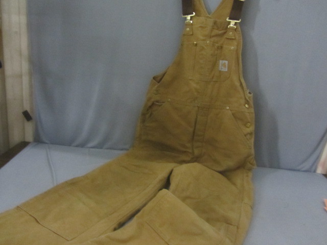 lot 31 image: Carhartt Bibs
