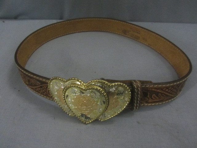 lot 57 image: Dakota Belt Co Cowgirl Belt
