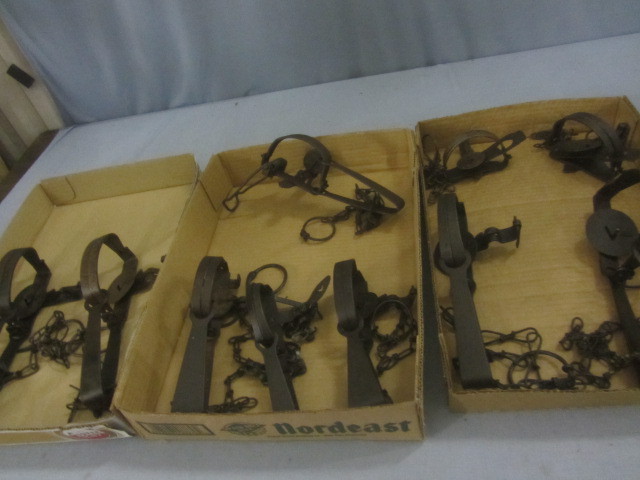 lot 64 image: Victor Trap Collection