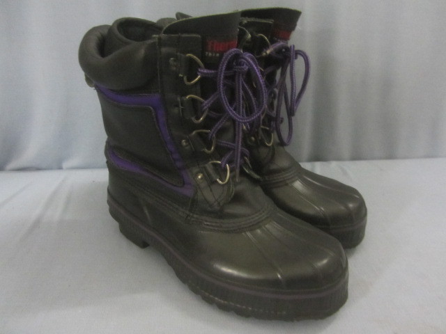 lot 86 image: Itasca Ladies Winter Boots