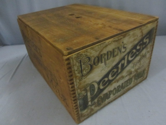 lot 120 image: Wood Crate - Bordens Evap Milk